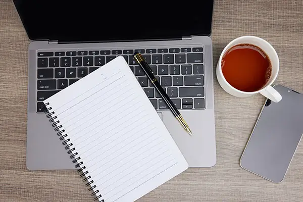 怎么可以去新疆生活